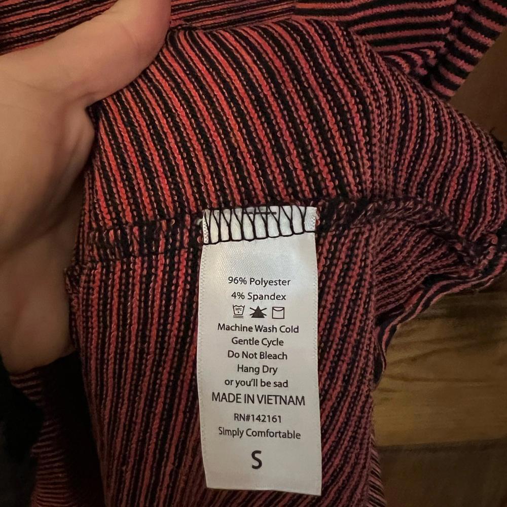 LuLaRoe Sarah Duster Sweater Long Cardigan Pin Stripe Red Black Pocket Small NWT - Picture 6 of 7